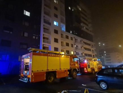 Incendii de Crăciun în Oradea, în cartierul Prima de pe Oneștilor și la o casă de pe strada Hașdeu. O femeie a ajuns la spital (FOTO)