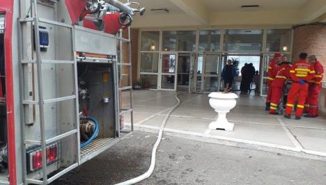 Incendiu la Hotel Muncel, în Băile Felix: Două persoane au avut nevoie de îngrijiri medicale