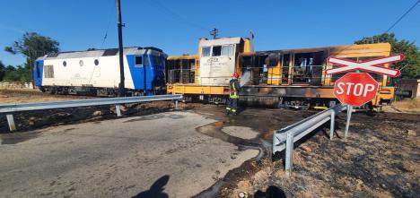 Locomotiva unui tren cu pasageri din Bihor a luat foc. Gestul curajos pentru care mecanicul a ajuns la spital (FOTO)