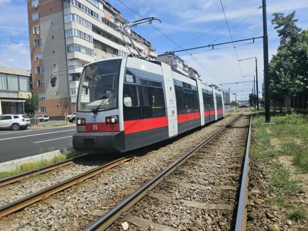 Circulaţia tramvaielor pe Calea Aradului va fi sistată timp de o lună, pentru înlocuirea căii de rulare (FOTO)