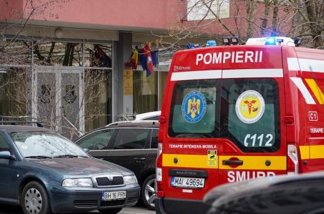Panică la o grădiniţă din Oradea. Un copil a ajuns la spital (FOTO)