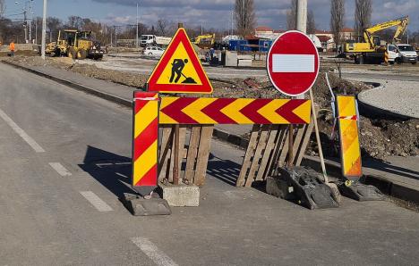 Atenție, lucrări! Circulație interzisă, sâmbătă, pe o stradă și într-o intersecție din Oradea