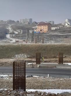 Au fost reluate lucrările la inelul rutier din jurul Oradiei, dar nu și pe porțiunea din Cheriu (FOTO)