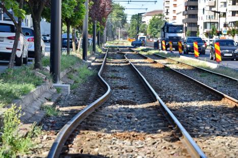 Circulația tramvaielor pe Calea Aradului din Oradea a fost oprită pentru înlocuirea căii de rulare (FOTO)