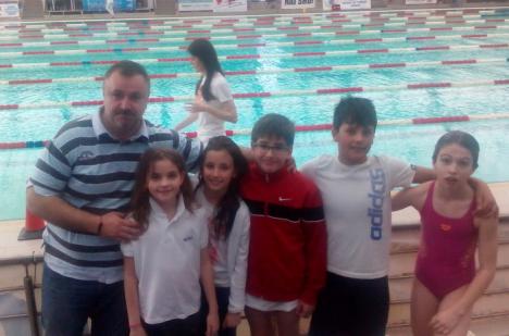 Sportivii de la CSM Oradea au dominat întrecerile Cupei Transilvania la înot. Ştefan Duca, principalul remarcat