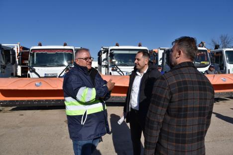 Oradea este pregătită de iarnă: RER Vest are peste 30 de utilaje dotate pentru intervențiile de deszăpezire (FOTO)