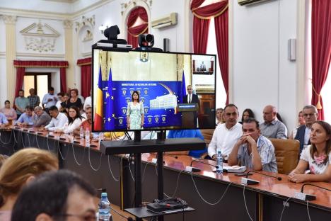 Noul prefect de Bihor, Marcel Dragoș, instalat în funcție... la Brașov: Gafa unui director din MAI la ceremonie (FOTO)