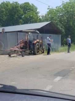 Accident cumplit la Josani, în Bihor: Un bărbat a fost călcat de tractor, fiind preluat de elicopterul SMURD (FOTO)