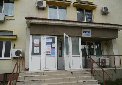 Atenție, șoferi: Parcarea din curtea Policlinicii Spitalului Județean Oradea va fi blocată pe toată durata lunii februarie