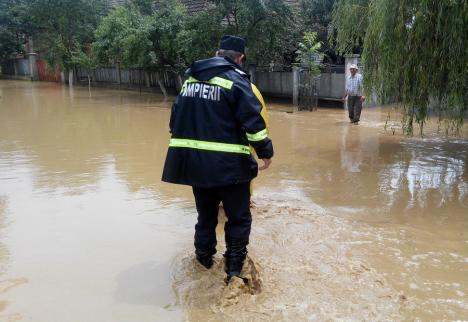Pericol de inundații: Cod galben pe râuri din Bihor