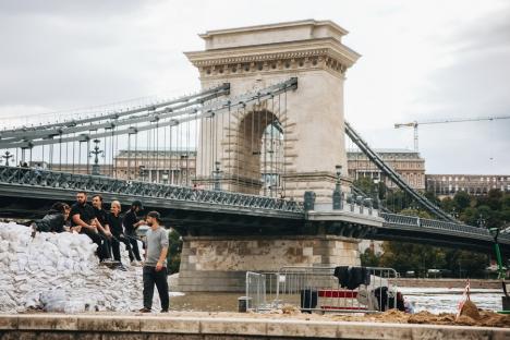 Inundații masive în Budapesta. Este stare de alertă, după ce Dunărea a ieșit din matcă și continuă să crească (FOTO)