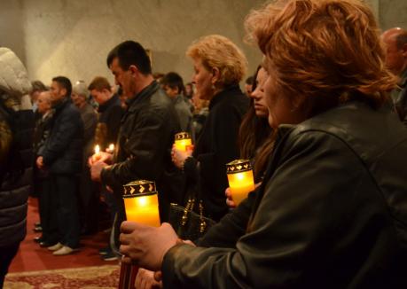 Biserica Ortodoxă: Cum se vor desfăşura slujbele de Florii şi de Paşte în acest an