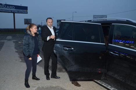 Vânătoarea de la Balc: Ţiriac şi oaspeţii lui au aterizat pe Aeroportul din Oradea. BIHOREANUL vă prezintă în exclusivitate lista participanţilor! (FOTO)