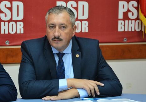 Deputatul pokerist: Deputatul PSD-ist Sorin Ioan Roman, mai preocupat de… păcănele