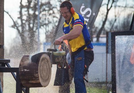 Un bihorean va reprezenta România la Campionatul European al tăietorilor de lemne