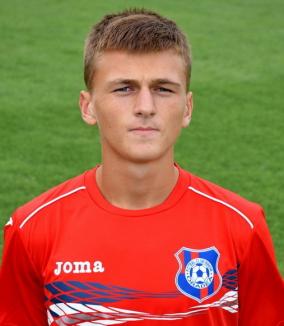 Tânărul jucător al FC Bihor Ionuţ Ban a fost convocat la lotul naţional U18 pentru stagiul din Serbia