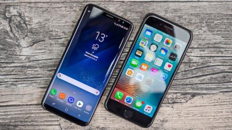 Se face anchetă: O publicaţie din SUA a demonstrat că mai multe modele de telefoane Apple și Samsung depășesc limita admisă a radiaţiilor