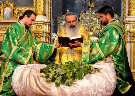 Ortodocşii sărbătoresc Rusaliile, adică Pogorârea Sfântului Duh şi ziua în care a luat fiinţă prima comunitate creştină