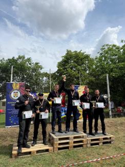 „The Iron Game” cu bihoreni învingători: jandarmii, polițiștii și angajații Penitenciarului Oradea care au urcat pe podium (FOTO)