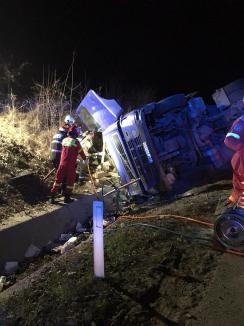 Viteza ucigaşă: Şofer de TIR de 34 de ani, mort în accident pe DN 76, în Bihor (FOTO / VIDEO)