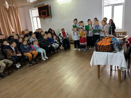 În prag de sărbători, pompierii din Bihor au participat la numeroase acțiuni umanitare (FOTO)