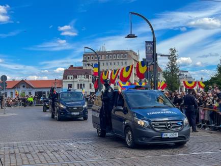 Organe de import: Jandarmii aduși de la Cluj au făcut legea la sărbătoarea Oradiei (FOTO)