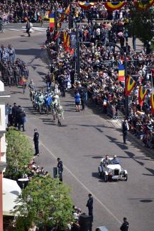 Organe de import: Jandarmii aduși de la Cluj au făcut legea la sărbătoarea Oradiei (FOTO)