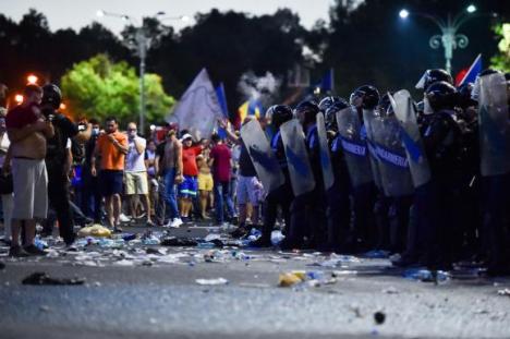 Bihorel: Zece observaţii după manifestările jandarmilor de la Bucureşti