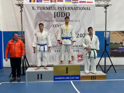 Trei medalii de aur pentru sportivii de la LPS Bihorul la Memorialul Mihai Botez la judo (FOTO)