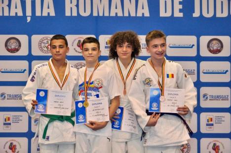 Învingători pe tatami: Trei medalii de bronz pentru tinerii judoka de la Liberty Oradea, la Naţionalele din luna septembrie (FOTO)