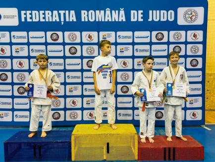 Învingători pe tatami: Trei medalii de bronz pentru tinerii judoka de la Liberty Oradea, la Naţionalele din luna septembrie (FOTO)