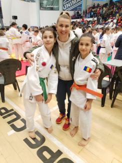 Două medalii de argint pentru ACS Olimpikus Oradea la Cupa Internațională Miado's la judo