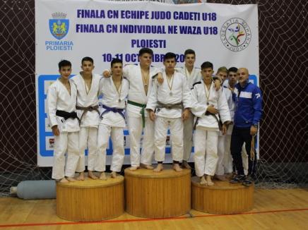 Judoka orădeni, medaliaţi cu bronz la Finala Campionatului Naţional pe echipe cadeţi