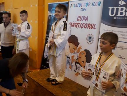 Patru medalii pentru tinerii judoka de la ACS Olimpikus Oradea la Cupa Mărţişor de la Cluj (FOTO)