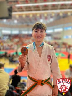 Judo: Trei medalii şi un loc patru pentru sportivii de la Liberty Oradea