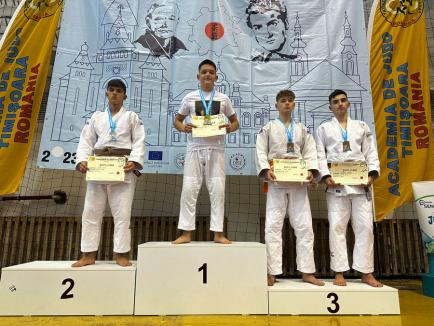 Zeci de medalii pentru orădenii de la LPS Champions la turneul internaţional „Judo Cup Constantin Ali” de la Timişoara (FOTO)