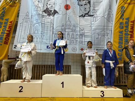 Zeci de medalii pentru orădenii de la LPS Champions la turneul internaţional „Judo Cup Constantin Ali” de la Timişoara (FOTO)