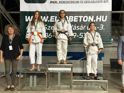 Sportivii de la LPS Champions Oradea au obținut 12 medalii la turneul internaţional de judo de la Szeged (FOTO)