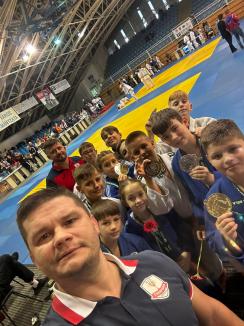 Sportivii de la LPS Champions Oradea au obținut 12 medalii la turneul internaţional de judo de la Szeged (FOTO)