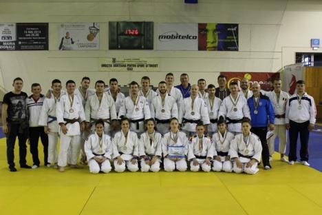 Echipele CSM Liberty Oradea, vicecampioane naţionale la judo 