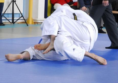 Judoka orădeni, pe podium la Campionatul Naţional Şcolar de la Miercurea Ciuc