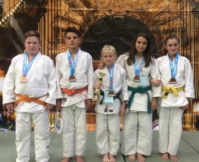Cinci medalii pentru tinerii judoka de la LPS CSS Liberty la “Budapest Cup”