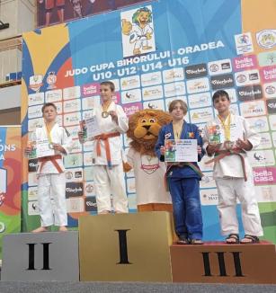Tinerii judoka de la LPS Champions Oradea şi-au luat “partea leului” la întrecerile Cupei Bihorului (FOTO)