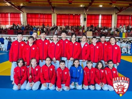 17 medalii pentru judoka orădeni la concursul internaţional 'Cupa Satu Mare' (FOTO)