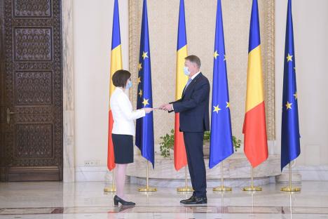 Orădeanca Ioana Mihăilă, învestită în funcţia de ministru al Sănătăţii din România (FOTO / VIDEO)