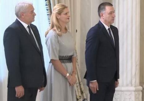 Iohannis a acceptat remanierea. Cei trei noi miniștri din Guvernul Dăncilă au depus jurământul