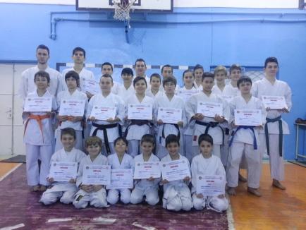 Regal de karate tradiţional la Zona Ardeal a Campionatului Naţional de la Sânmartin