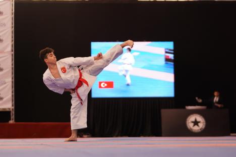 19 clasări pe podium pentru karateka orădeni la Cupa Sho-Dan (FOTO)