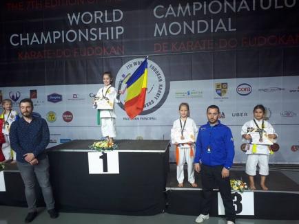 Sportivii de la  S.K.T. UAMT – AGORA Oradea au cucerit 8 medalii la Campionatul Mondial de Karate Tradiţional Fudokan (FOTO)