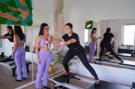 Pilates Reformer, și în Oradea: Descoperă antrenamentul care face furori la nivel internațional! (FOTO/VIDEO)